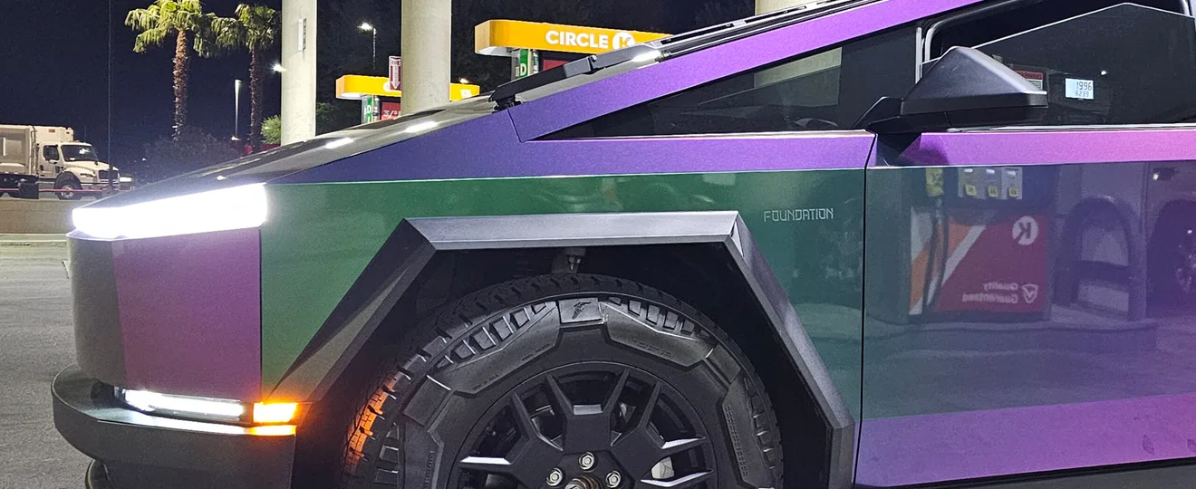Tesla Cybertruck — FlexiShield Gloss Chameleon PPF