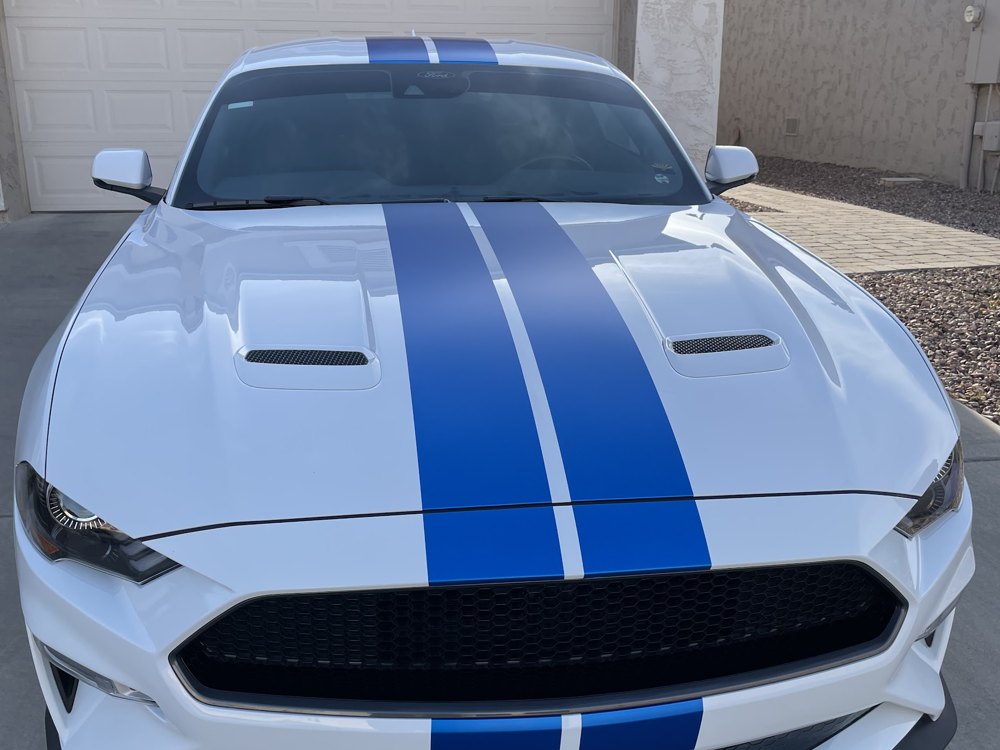 Racing stripes · Ford Mustang